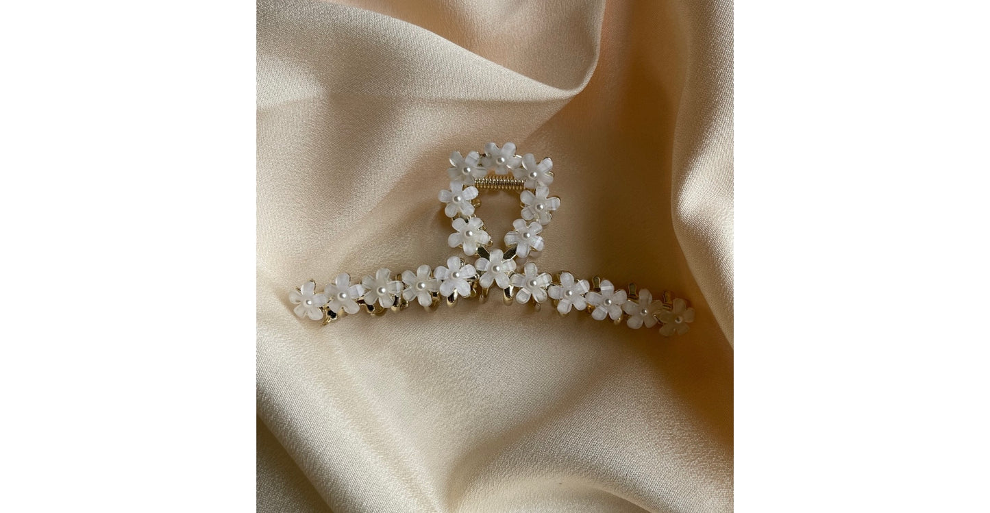 FLOWERS + PEARLS
